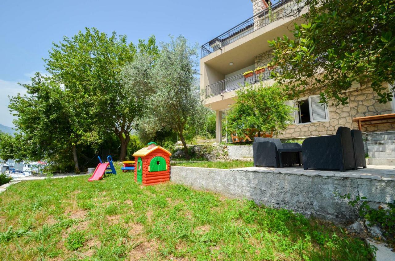 Guesthouse Grotta Di Nicola Cattaro Esterno foto